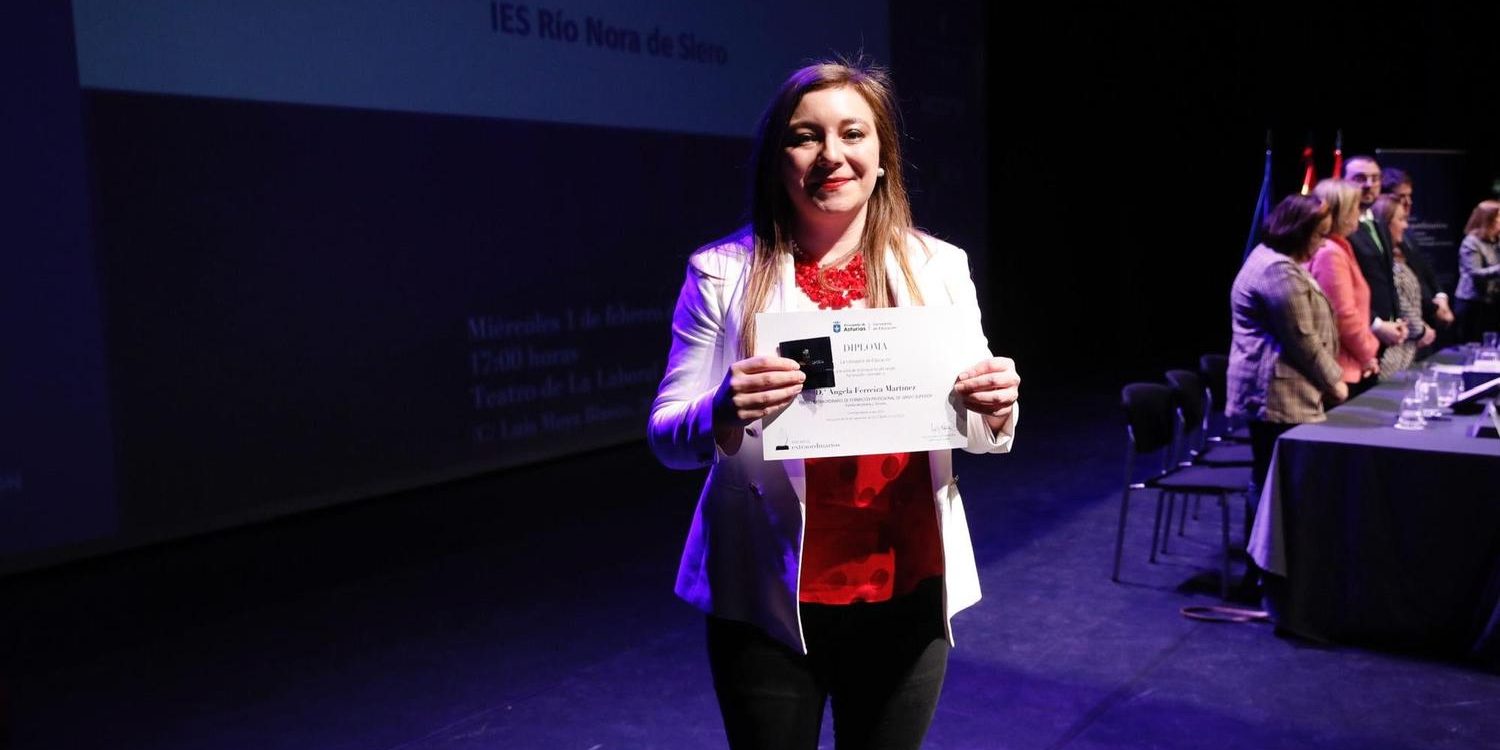 Premios Extraordinarios FP_Angela